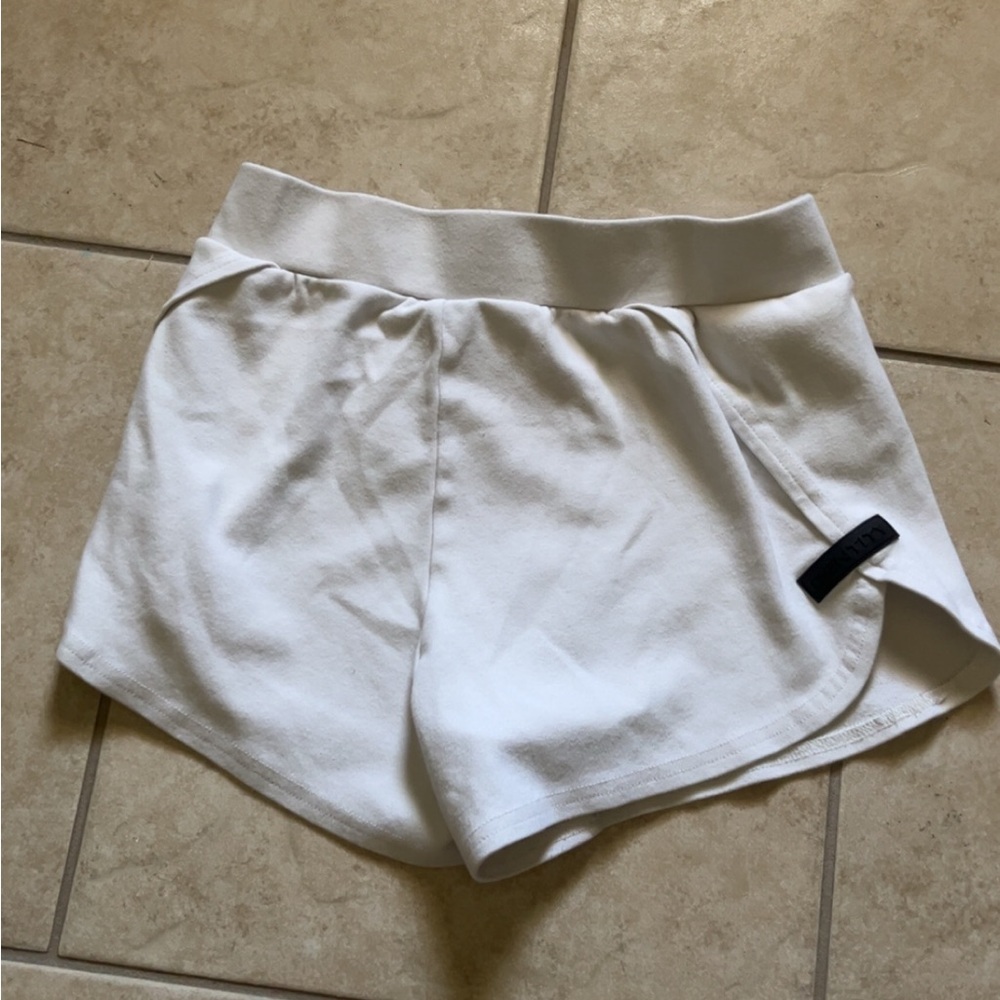 Alphalete White Athletic Pull-On Shorts